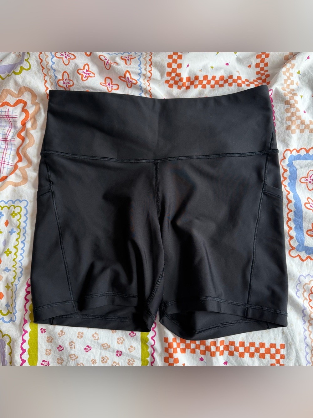Athleta Interval Stash High Rise Short